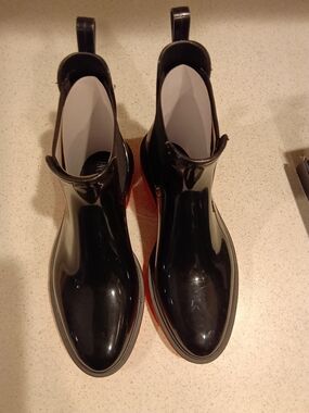 I.N.C. International Concepts Rylien Black Red Platform Lug Boots NIB $175